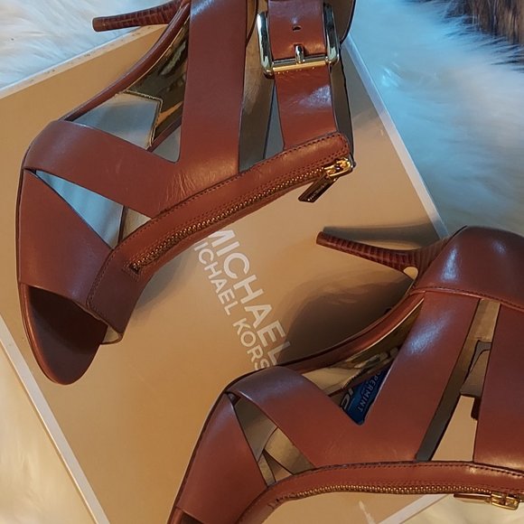 Michael Kors : Anya Mid Sandal : Luggage Leather : Size 8 : NWT - Picture 5 of 10
